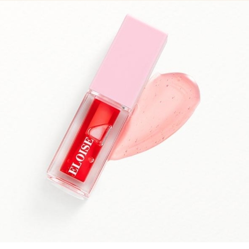Eloise Lip Oil in Ruby